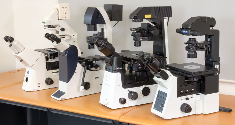 四大顕微鏡会社の倒立顕微鏡を常設